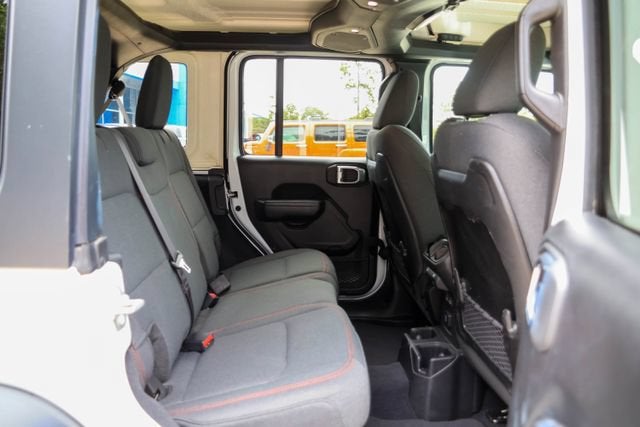 2025 Jeep Wrangler 4-Door Rubicon - Photo 11
