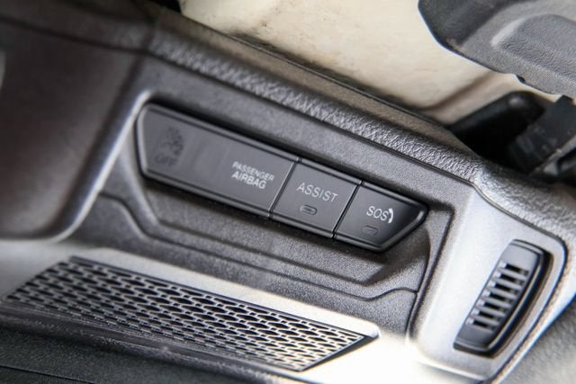 2025 Jeep Wrangler 4-Door Rubicon - Photo 19