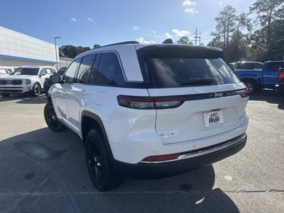 2025 Jeep Grand Cherokee Laredo X