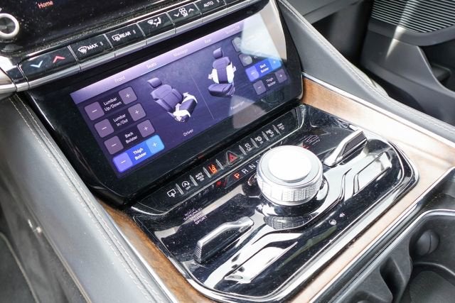 2023 Jeep Grand Wagoneer Series II