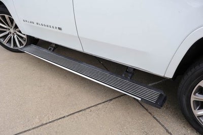 2023 Jeep Grand Wagoneer Series II