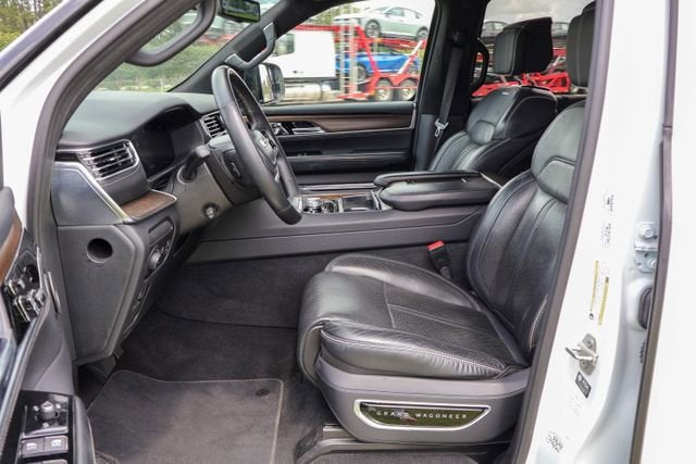 2023 Jeep Grand Wagoneer Series II