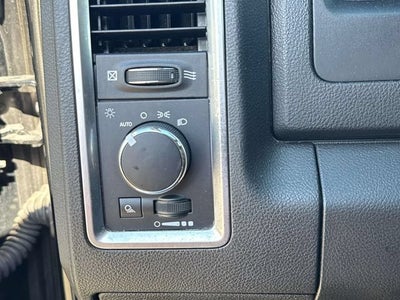 2024 RAM 1500 Classic SLT