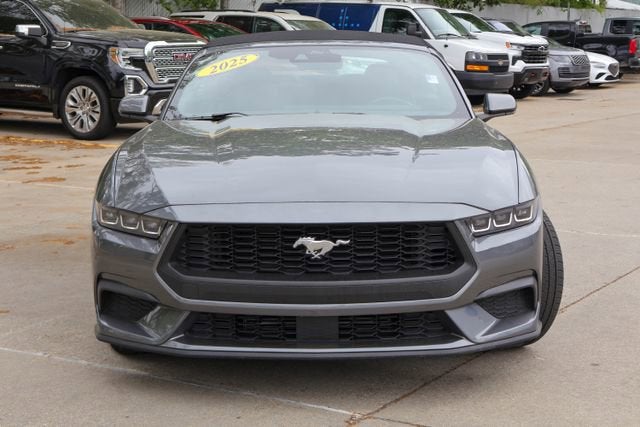 2025 Ford Mustang EcoBoost