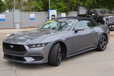 2025 Ford Mustang EcoBoost