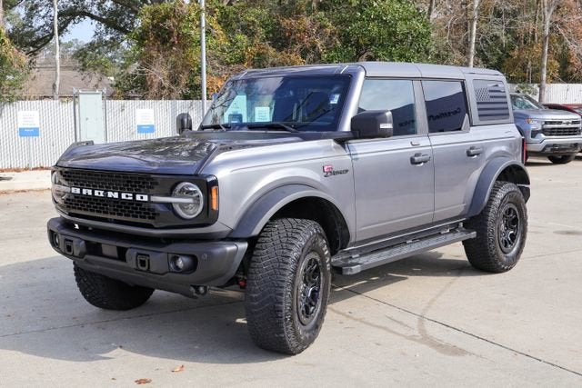 2023 Ford Bronco Base