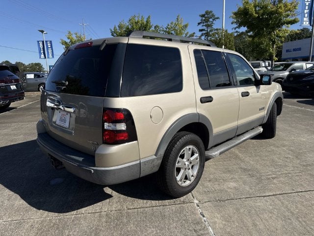 2006 Ford Explorer XLT