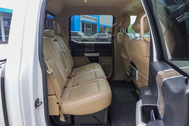 2017 Ford Super Duty F-250 SRW Lariat