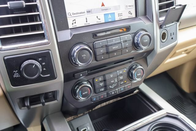 2017 Ford Super Duty F-250 SRW Lariat