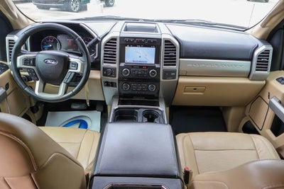 2017 Ford Super Duty F-250 SRW Lariat