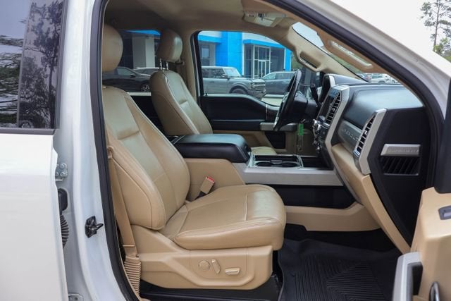 2017 Ford Super Duty F-250 SRW Lariat