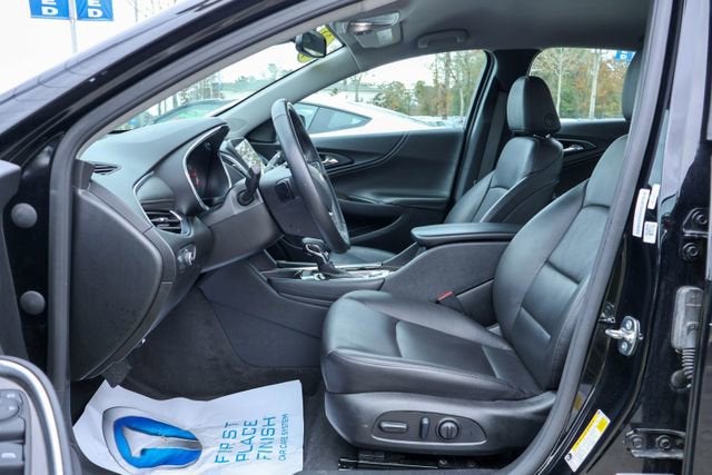 2024 Chevrolet Malibu 2LT