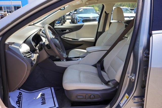 2024 Chevrolet Malibu 2LT