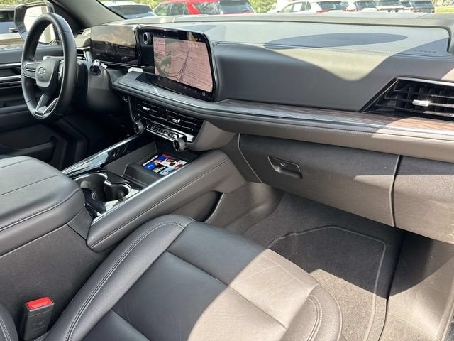 2025 Chevrolet Suburban Z71