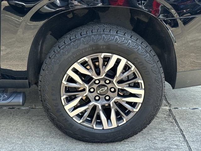 2025 Chevrolet Suburban Z71