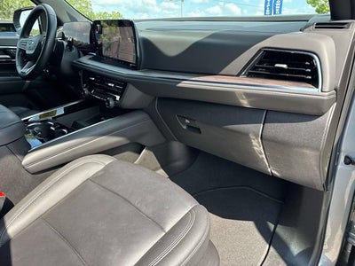 2025 Chevrolet Suburban Z71