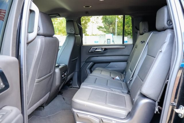 2025 Chevrolet Suburban Z71