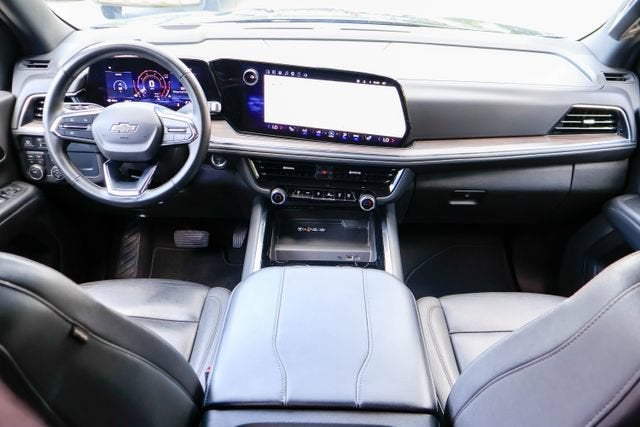 2025 Chevrolet Suburban Z71
