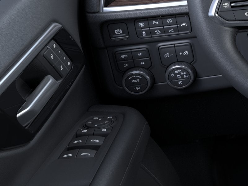 2027 Chevrolet Tahoe Z71 W/ Tuxedo Package