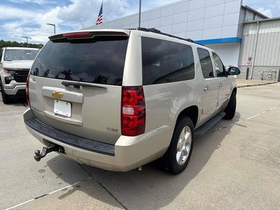 2011 Chevrolet Suburban LS