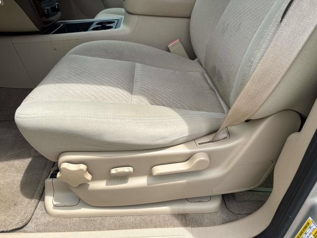 2011 Chevrolet Suburban LS