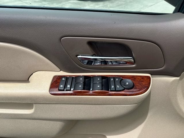 2011 Chevrolet Suburban LS