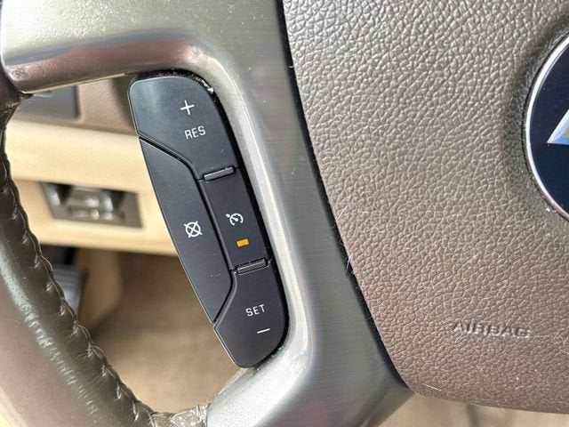 2011 Chevrolet Suburban LS