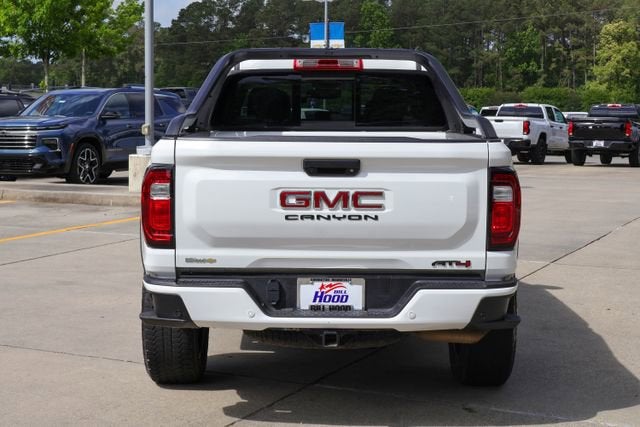 2025 GMC Canyon AT4