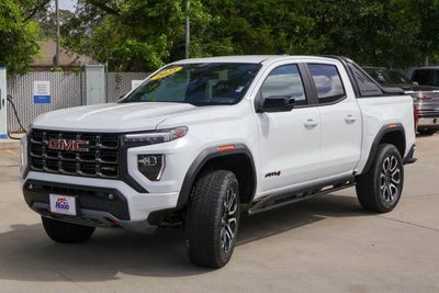 2025 GMC Canyon AT4