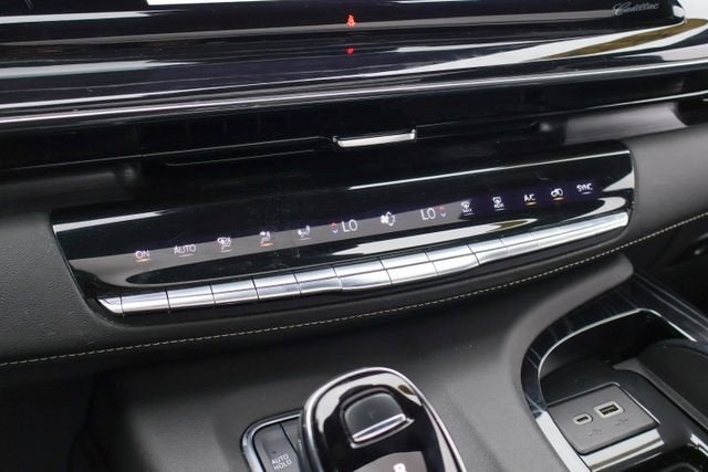 2023 Cadillac Escalade Sport