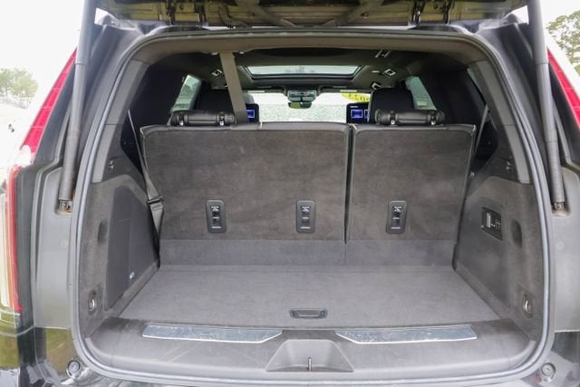 2023 Cadillac Escalade Sport