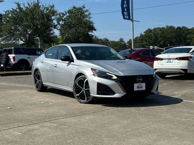 2024 Nissan Altima 2.5 SR