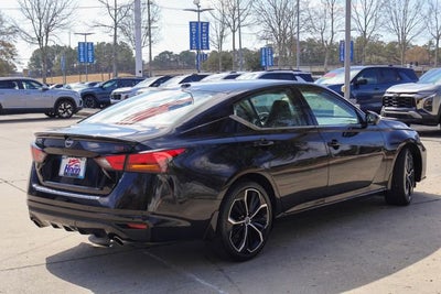 2023 Nissan Altima 2.5 SR