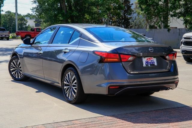 2025 Nissan Altima SV - Photo 2