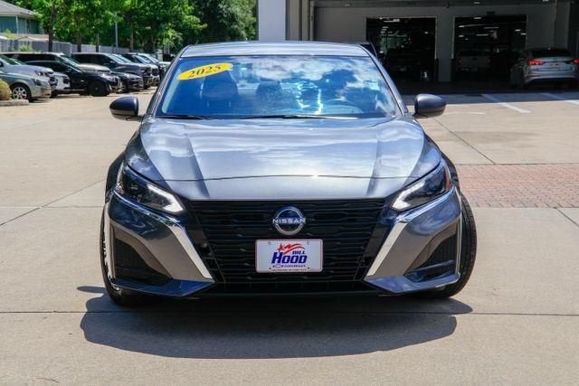 2025 Nissan Altima SV - Photo 29