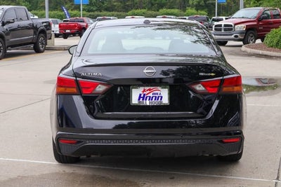 2025 Nissan Altima SV