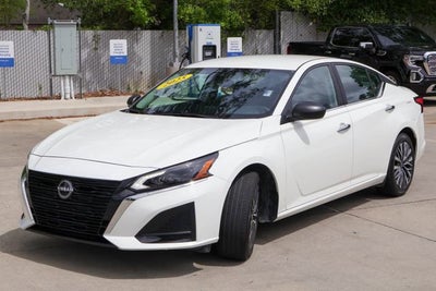 2025 Nissan Altima SV