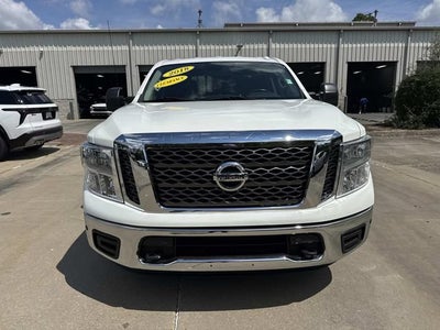 2018 Nissan Titan SV