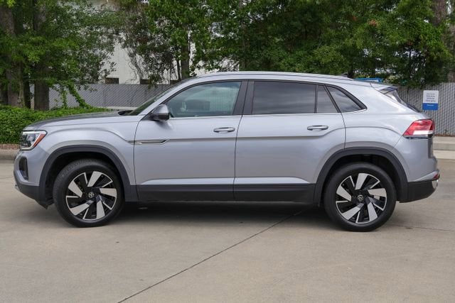 2025 Volkswagen Atlas Cross Sport 2.0T SE w/Technology