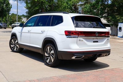 2025 Volkswagen Atlas 2.0T SE w/Technology