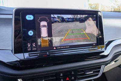 2024 Volkswagen Atlas Cross Sport 2.0T SE w/Technology