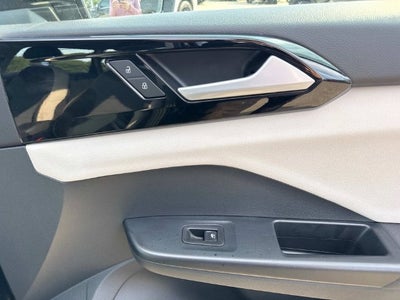2025 Volkswagen Taos S