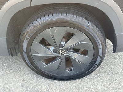 2025 Volkswagen Taos S