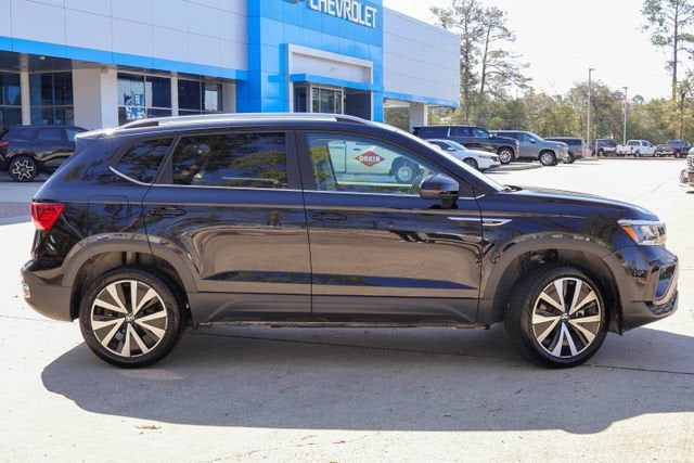 2024 Volkswagen Taos SE