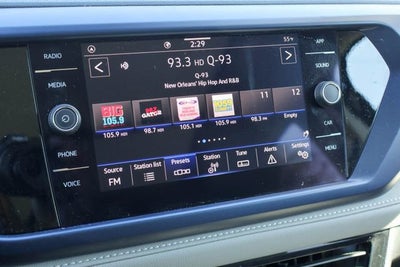 2024 Volkswagen Taos SE