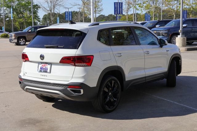 2024 Volkswagen Taos SE