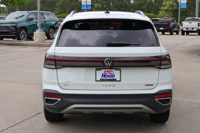 2025 Volkswagen Taos SE