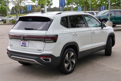 2025 Volkswagen Taos SE