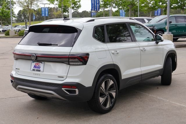 2025 Volkswagen Taos SE