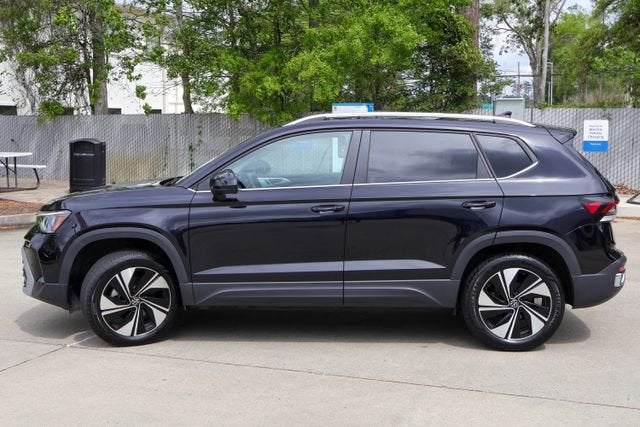 2025 Volkswagen Taos SE